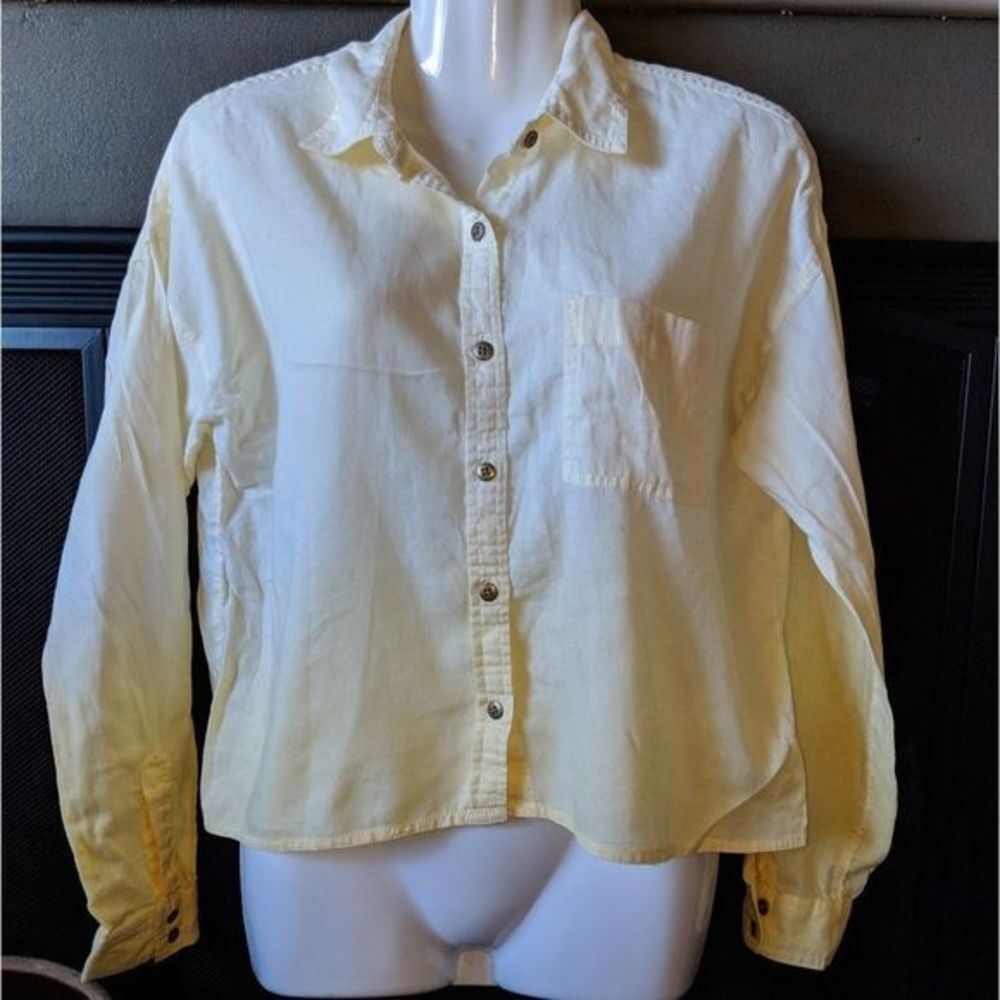 Women medium long sleeve top